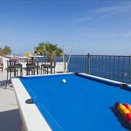 Stunning Seaview Casa Tosco 5 Bedroom Pool Table Overlooking Old Town